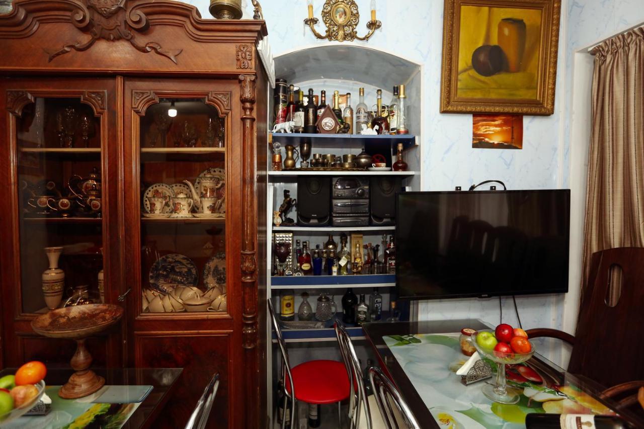 Hotel Isaka Tbilisi Buitenkant foto